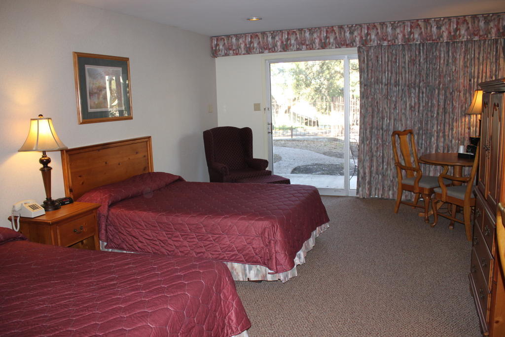Stagecoach Inn Salado Номер фото